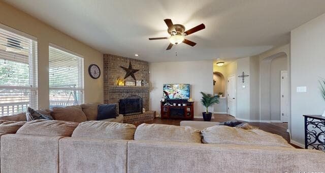 522  Baltustrol Dr, Cibolo, TX 78108 — photo 9