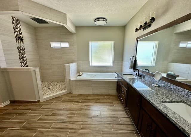 112  Estates Dr, La Vernia, TX 78121 — photo 7