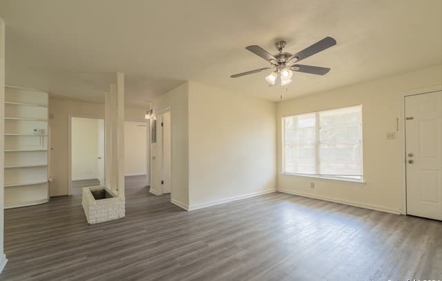 131  Brettonwood Dr, San Antonio, TX 78218 — photo 4