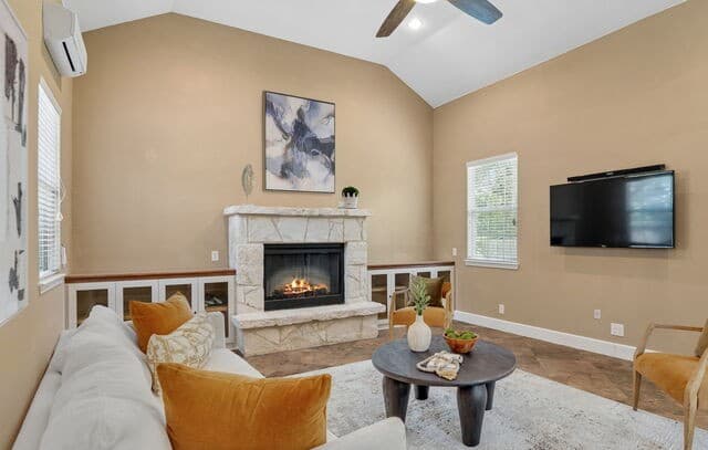 25010  Arrow Rdg, San Antonio, TX 78258 — photo 10