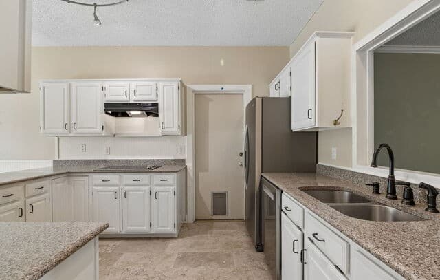 25010  Arrow Rdg, San Antonio, TX 78258 — photo 16