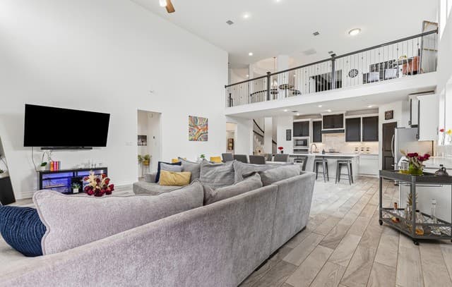 9128  Red Pony Dr, San Antonio, TX 78254 — photo 15