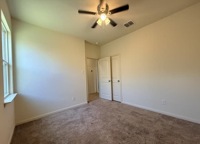 242  Azalea Way, New Braunfels, TX 78132 — photo 11