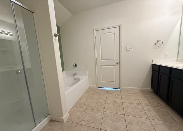 242  Azalea Way, New Braunfels, TX 78132 — photo 16