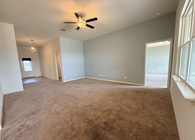 242  Azalea Way, New Braunfels, TX 78132 — photo 3