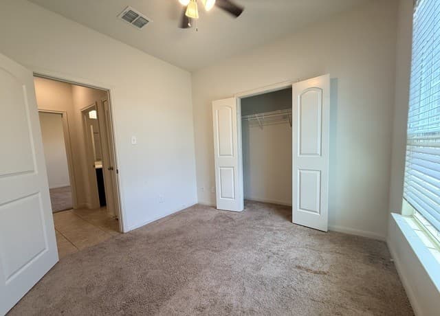 242  Azalea Way, New Braunfels, TX 78132 — photo 9