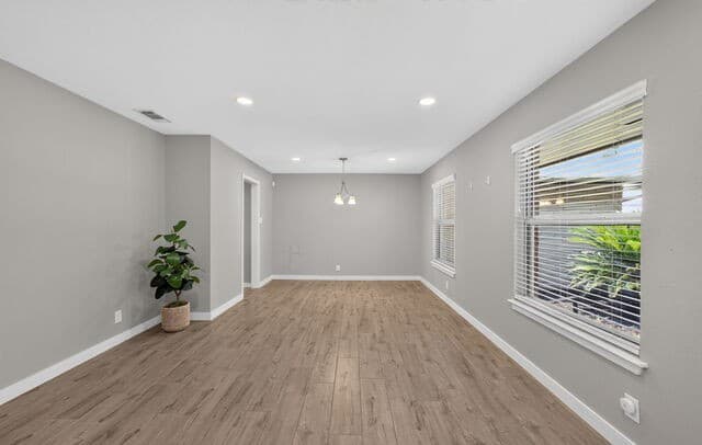 10007 Astronaut Dr, San Antonio, TX 78217 — photo 11