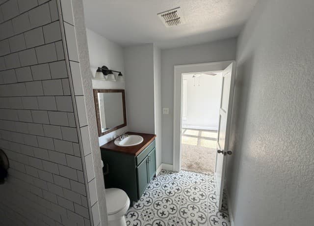703 Avant, San Antonio, TX 78210 — photo 12