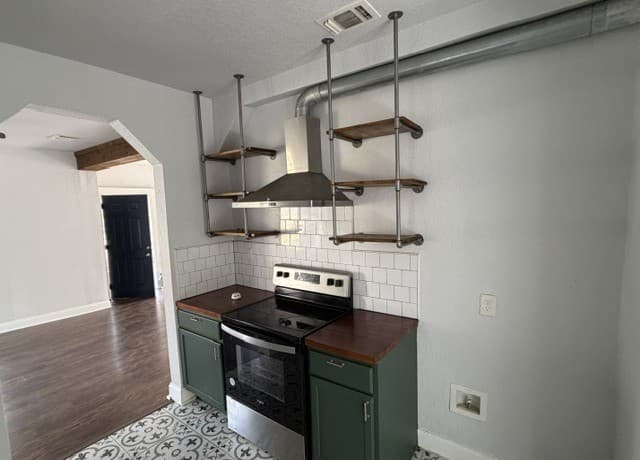 703 Avant, San Antonio, TX 78210 — photo 5