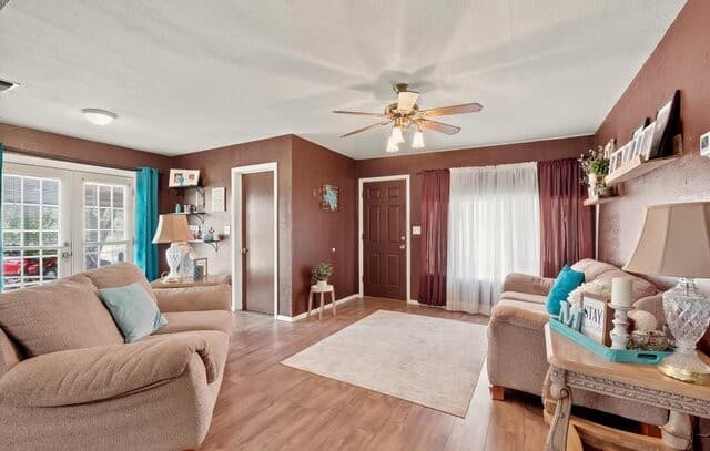 710  Storey, Cotulla, TX 78014 — photo 5