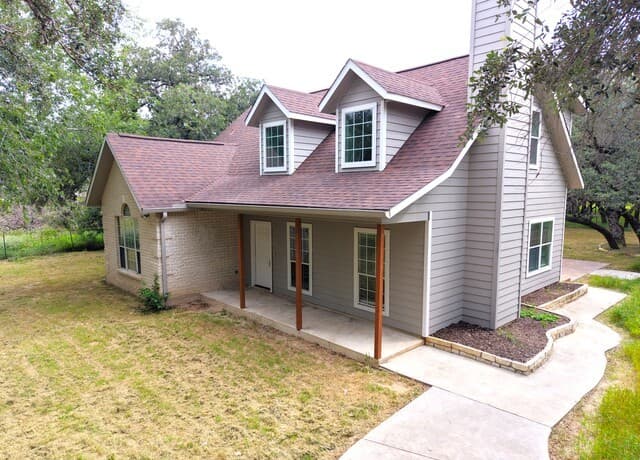 1591  County Road 320, Floresville, TX 78114 — photo 18