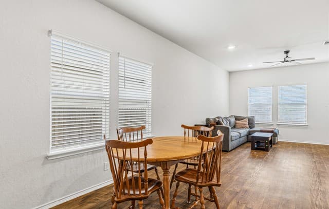 10512  Gala Blvd, San Antonio, TX 78252 — photo 13