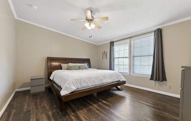 111  Longhorn Rd, Stockdale, TX 78160 — photo 21