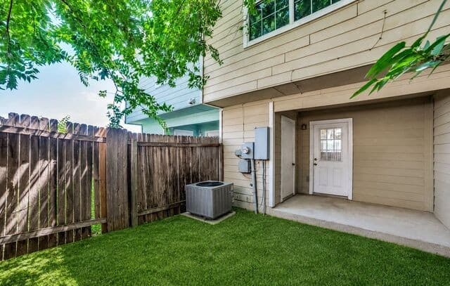 107  Autumn Pass Unit 107, San Antonio, TX 78245 — photo 10