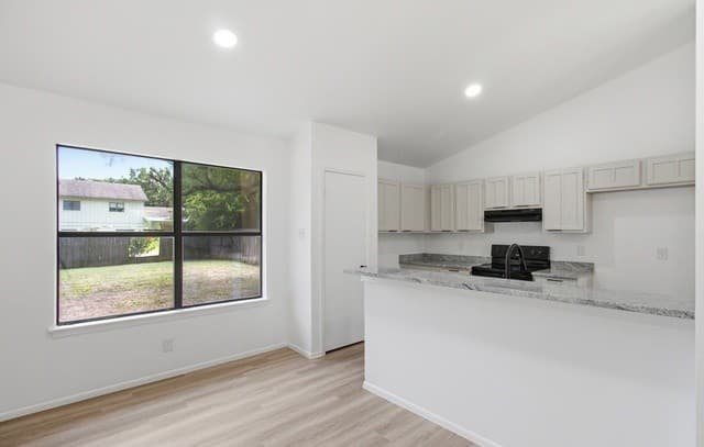 6206  Cherrywest Cir, San Antonio, TX 78240 — photo 7