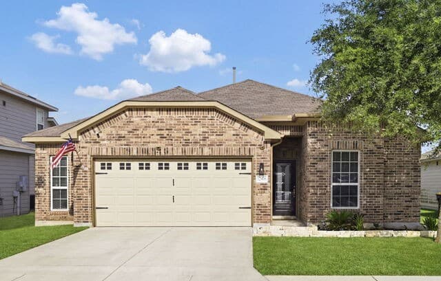 12418 Belfort Pt