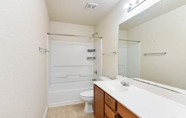 1531  Ambush Crk, San Antonio, TX 78245 — photo 13