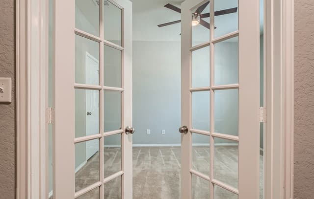 13927  Laurel Branch, San Antonio, TX 78245 — photo 5