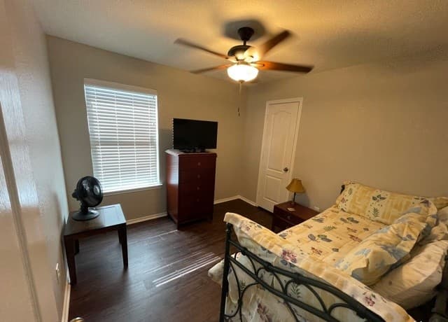 10210  Dixon Wood, San Antonio, TX 78245 — photo 14