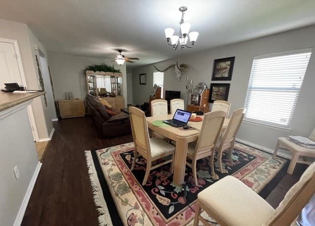 10210  Dixon Wood, San Antonio, TX 78245 — photo 7