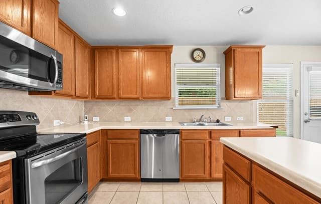 107  Finch Knl, San Antonio, TX 78253 — photo 7