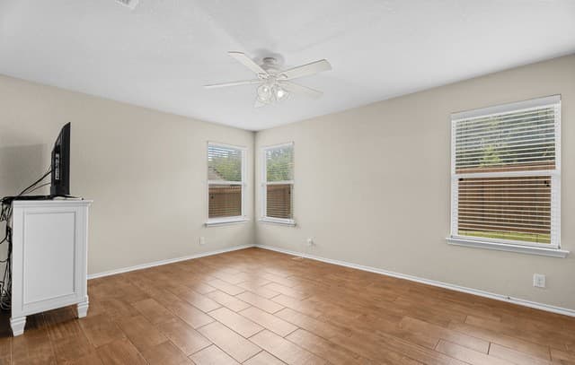 107  Finch Knl, San Antonio, TX 78253 — photo 9