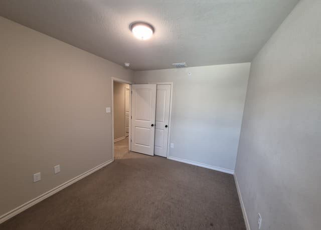 6306  Luglio Lane Unit 104, San Antonio, TX 78233 — photo 17