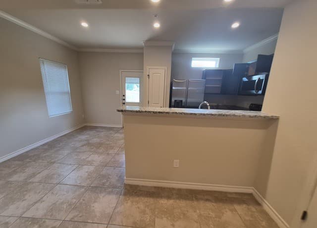 6306  Luglio Lane Unit 104, San Antonio, TX 78233 — photo 7