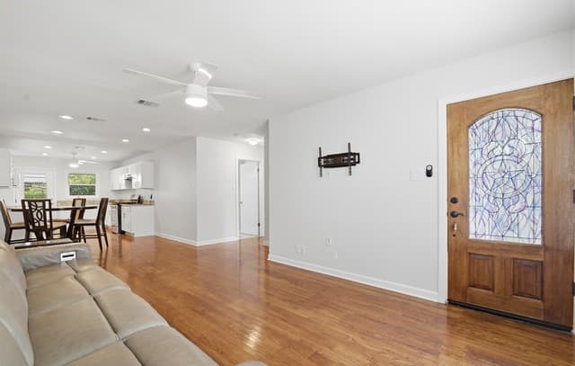 511  Lovera Blvd, San Antonio, TX 78212 — photo 3
