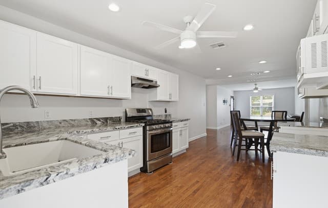 511  Lovera Blvd, San Antonio, TX 78212 — photo 9