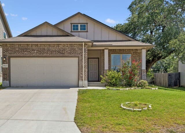 15123  Pandion