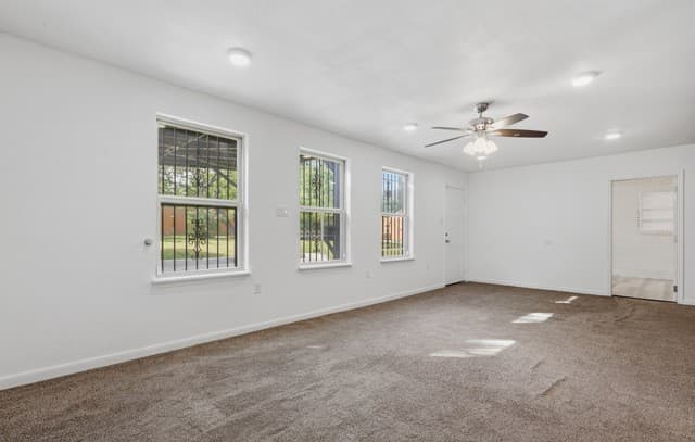 206 Bloomfield Dr, San Antonio, TX 78228 — photo 16