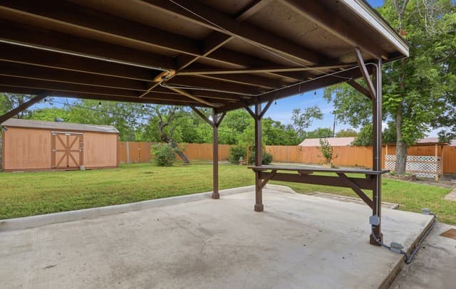 206 Bloomfield Dr, San Antonio, TX 78228 — photo 2
