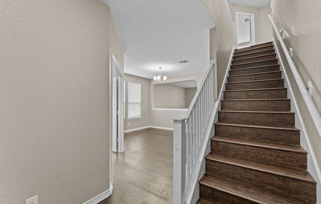 111  Kyle Cv, Universal City, TX 78148 — photo 4