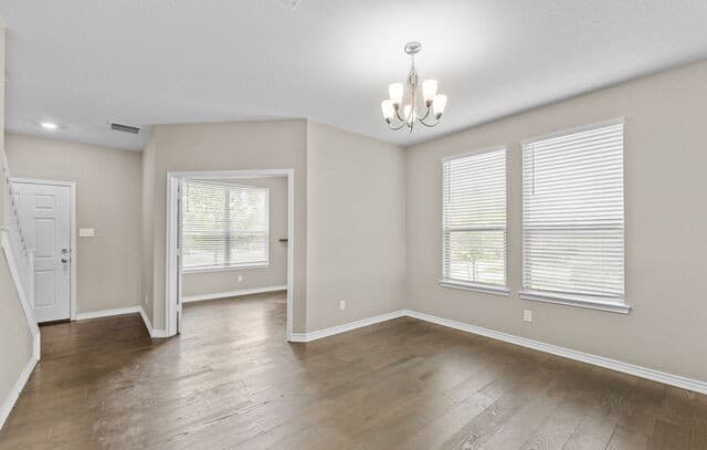 111  Kyle Cv, Universal City, TX 78148 — photo 5