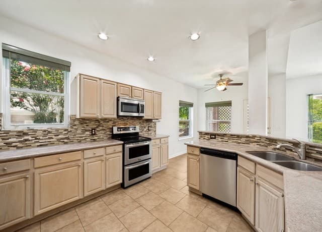 1322 Arrow Hl, San Antonio, TX 78258 — photo 10