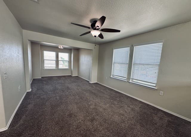 7102  Hibiscus Fls, San Antonio, TX 78218 — photo 15