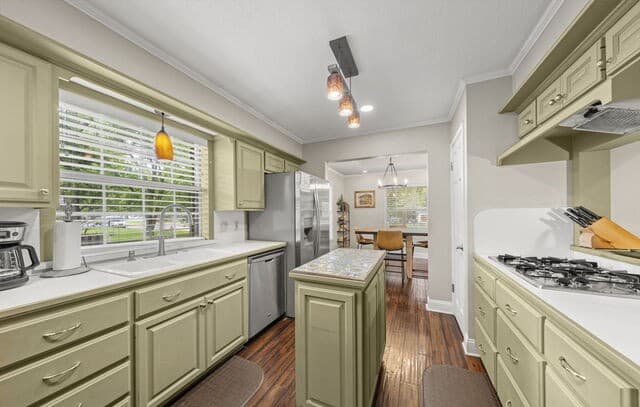 506 N Lincoln St, Fredericksburg, TX 78624 — photo 11