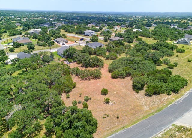 109  S Calvin Barrett, Blanco, TX 78606 — photo 8