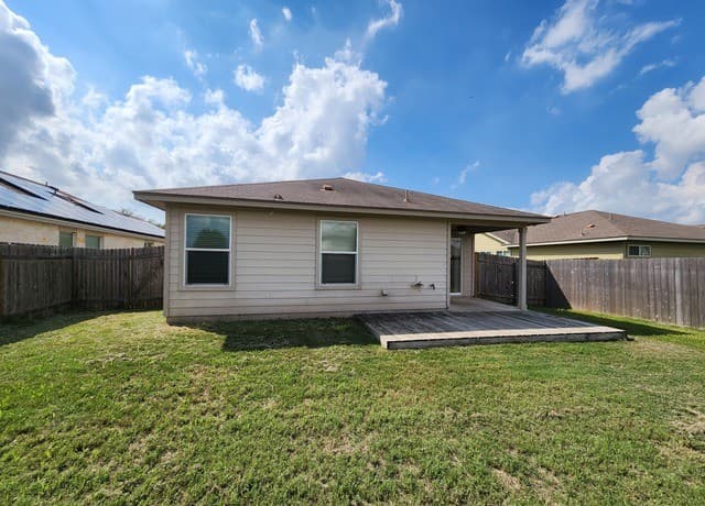 789  Great Oaks Dr, New Braunfels, TX 78130 — photo 18