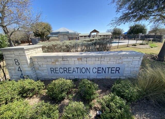 789  Great Oaks Dr, New Braunfels, TX 78130 — photo 23