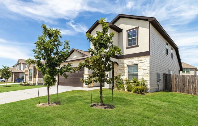 217  Stag Way, Cibolo, TX 78108 — photo 2