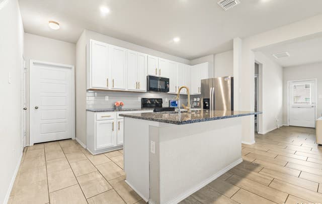 217  Stag Way, Cibolo, TX 78108 — photo 6
