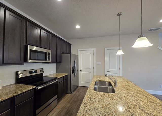 750  Milestone Park, New Braunfels, TX 78130 — photo 9