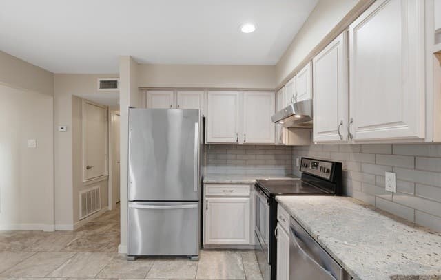 7711  Callaghan Rd Unit APT 301, San Antonio, TX 78229 — photo 14