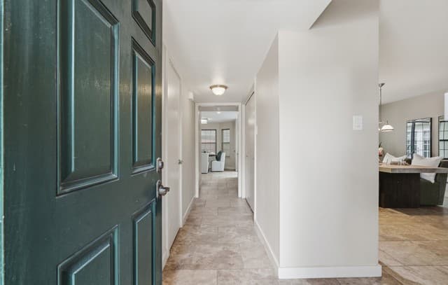 7711  Callaghan Rd Unit APT 301, San Antonio, TX 78229 — photo 3