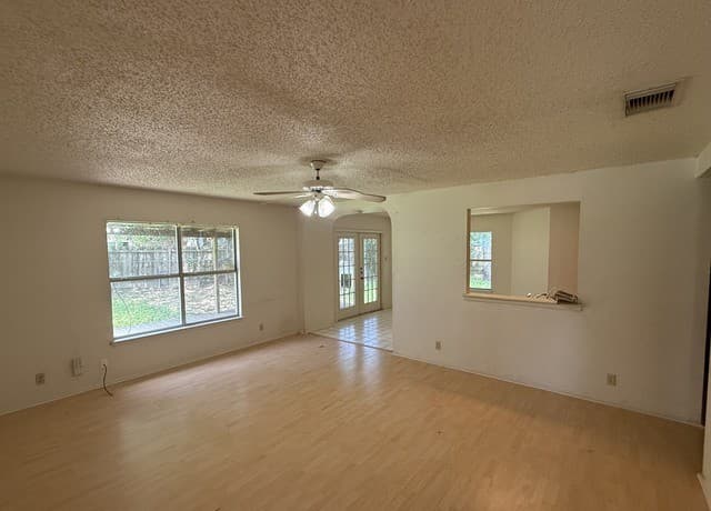 2907  Broad Plain Dr, San Antonio, TX 78245 — photo 2
