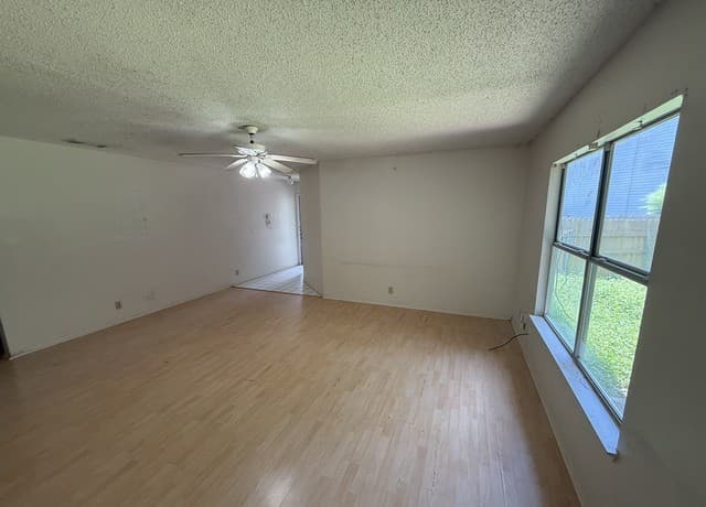 2907  Broad Plain Dr, San Antonio, TX 78245 — photo 3
