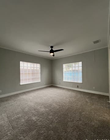 124  Wiggins Pl, San Antonio, TX 78214 — photo 17