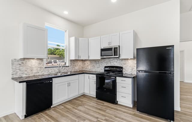 1130  Hidden Fawn Unit 2, Canyon Lake, TX 78133 — photo 9
